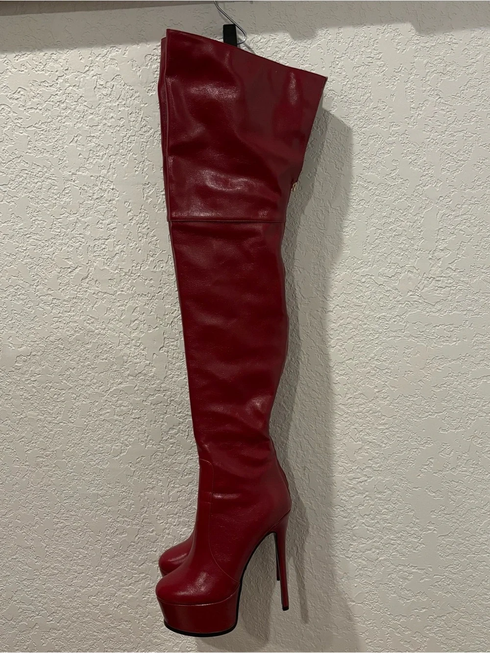 Women's Over-the-Knee Platform Stiletto Boots - Red